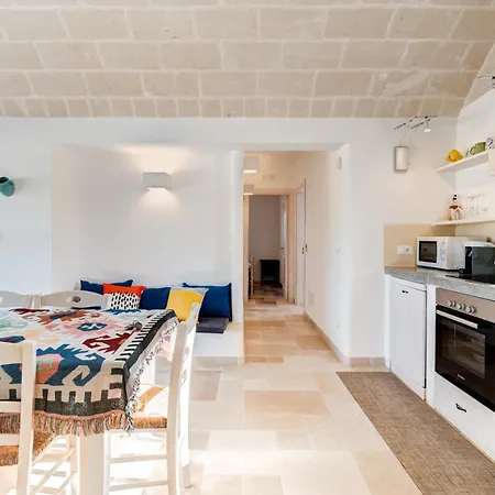 Trullo Incanto 산 미켈레 살렌티노