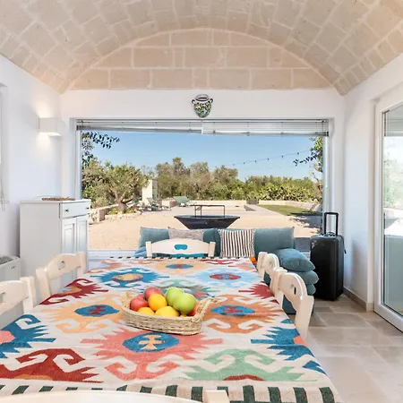 Trullo Incanto 펜션 산 미켈레 살렌티노